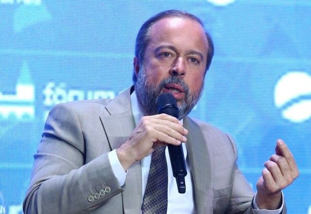 Imagem da noticia Brasil começa em seis meses obras para receber data center do TikTok, diz ministro