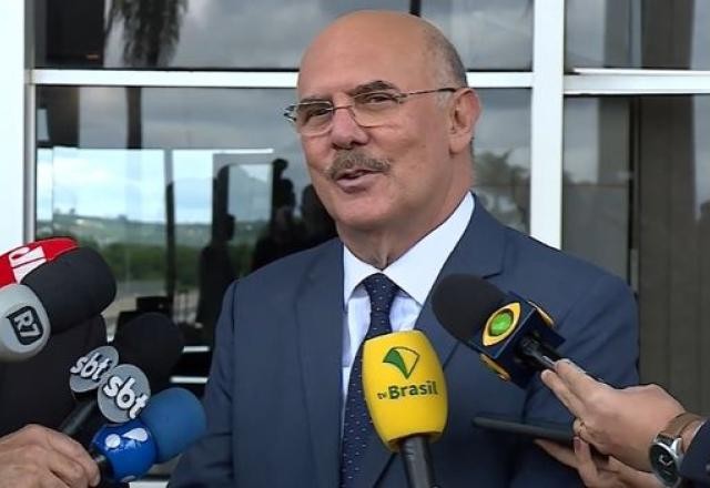 Imagem da noticia Ministro nega interferência no Enem e justifica demissões no Inep