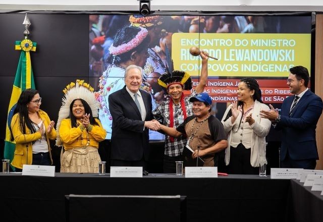 Imagem da noticia Ministério da Justiça assina portaria de demarcação de sete terras indígenas em São Paulo