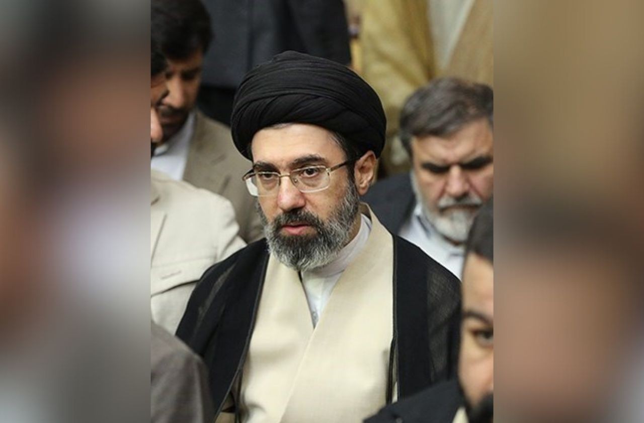 Imagem da noticia Mojtaba Khamenei, filho de Ali Khamenei, é escolhido como novo líder do Irã, diz emissora