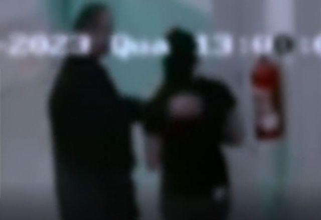 Imagem da noticia Médico é preso após assediar colega de trabalho em posto de saúde