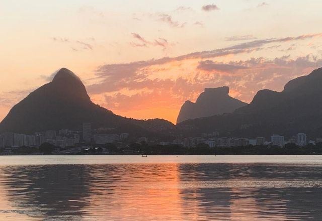Imagem da noticia Pedale na Lagoa Rodrigo de Freitas e explore a ciclovia próxima à Ipanema