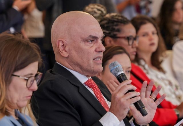 Imagem da noticia Em evento com influenciadores, Moraes nega tramitação diferenciada de processo contra Bolsonaro