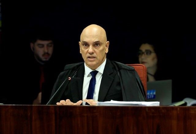 Imagem da noticia Moraes critica anistia e compara ataques aos Três Poderes à invasão de uma casa