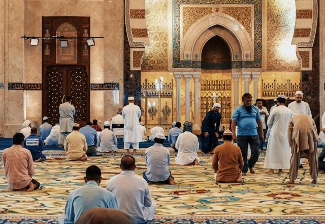 Imagem da noticia Mês mais sagrado do Islã, Ramadã começa neste domingo (10); entenda