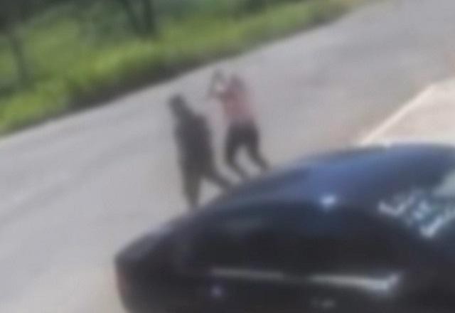 Imagem da noticia Mulher esfaqueia marido e relata agressões constantes