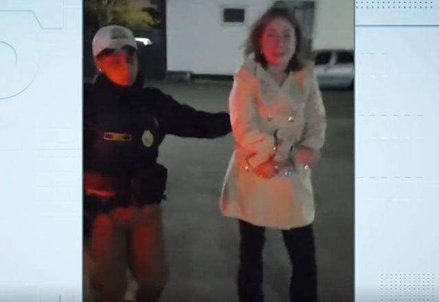 Imagem da noticia Vereadora de Curitiba (PR), com sinais de embriaguez, provoca acidente