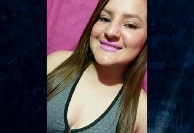 Imagem da noticia Jovem condenada por assassinar homem é morta a facadas