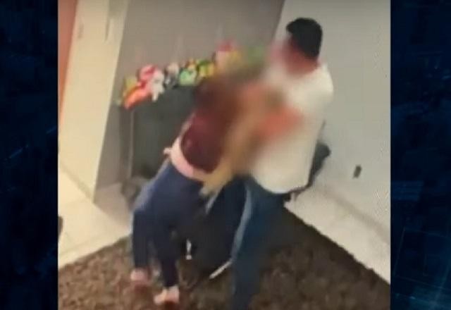 Imagem da noticia Mulher é espancada e enforcada por sargento da PM do DF