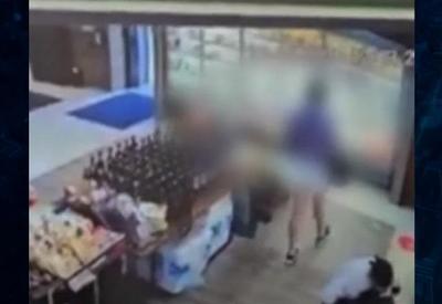 Ladra "especialista" rouba carnes nobres de açougue em Curitiba Ladra "especialista" rouba carnes nobres de açougue em Curitiba