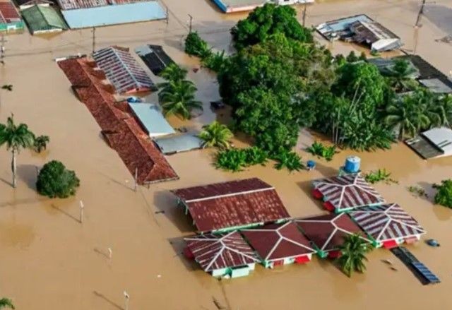 Imagem da noticia Rio Acre volta a subir; 19 cidades do Estado estão em situação de emergência