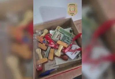 Grupo que vendia atestados e receitas médicas falsos é alvo de operação policial no DF Grupo que vendia atestados e receitas médicas falsos é alvo de operação policial no DF