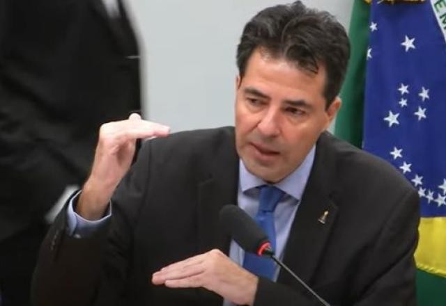 Imagem da noticia "Não é possível interferir no preço dos combustíveis", diz Sachsida