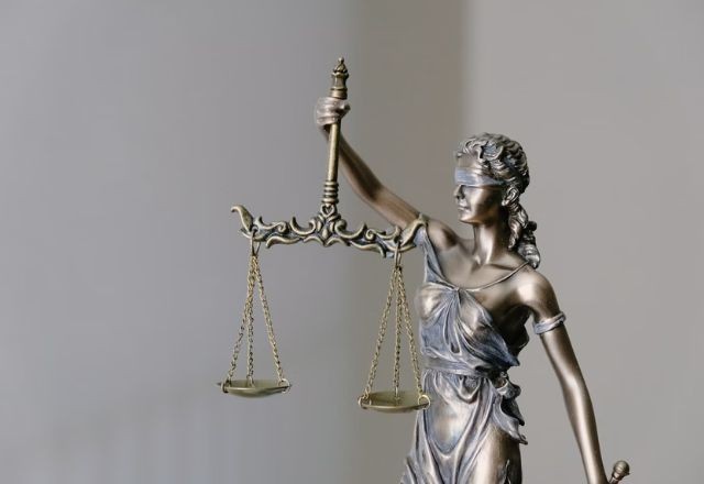Imagem da noticia Tribunal de Justiça da Paraíba aprova, em 30 segundos, aumento salarial para juízes e desembargadores