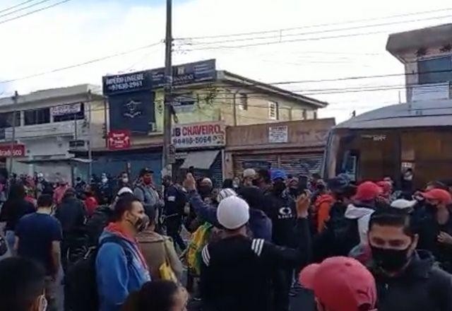 Imagem da noticia Greve na CPTM afeta milhares de pessoas na capital paulista
