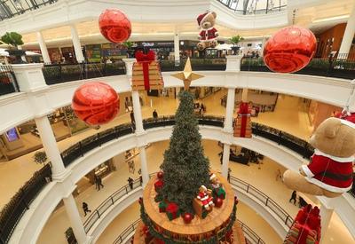 Saiba o horário de funcionamento dos principais shoppings de SP no Natal e Ano Novo Saiba o horário de funcionamento dos principais shoppings de SP no Natal e Ano Novo