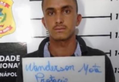 "Novo Lázaro" se entrega à polícia após 7 dias foragido "Novo Lázaro" se entrega à polícia após 7 dias foragido