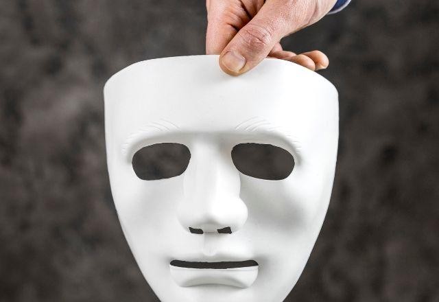 Imagem da noticia Deep Fake: o golpe que usa inteligência artificial para enganar