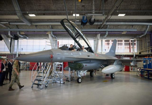 Imagem da noticia Holanda e Dinamarca anunciam envio de caças F-16 à Ucrânia