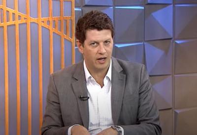 Desmatamento zero é o mesmo que tirar posse do dono da terra, diz Salles Desmatamento zero é o mesmo que tirar posse do dono da terra, diz Salles