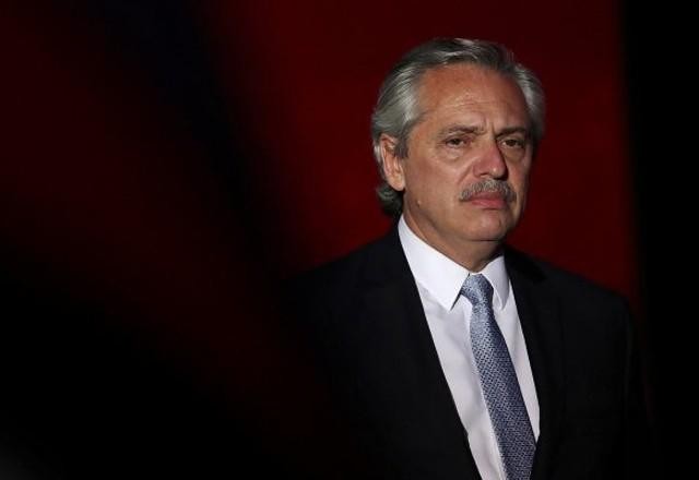 Imagem da noticia Visando negociação de dívida, Argentina aprova acordo com FMI