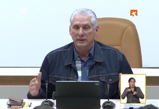 Imagem da noticia Cuba promete se defender de “agressões terroristas e mercenárias”