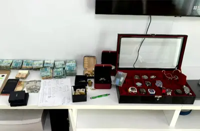 Polícia Civil descobre rota internacional do tráfico em operação na Grande SP Polícia Civil descobre rota internacional do tráfico em operação na Grande SP