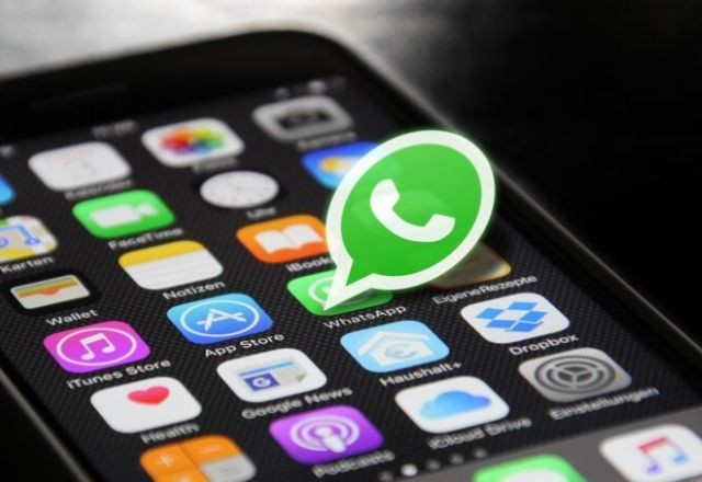 Imagem da noticia Fim do WhatsApp ilimitado? Operadoras vão acabar com as 'redes sociais grátis'