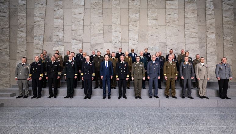 Imagem da noticia Otan convoca 90 mil soldados para maior exercício militar desde a Guerra Fria
