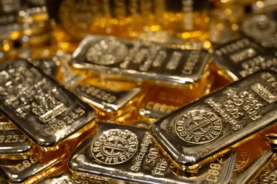 Ouro bate novo recorde em meio à tensão global e pressão sobre o Fed Ouro bate novo recorde em meio à tensão global e pressão sobre o Fed