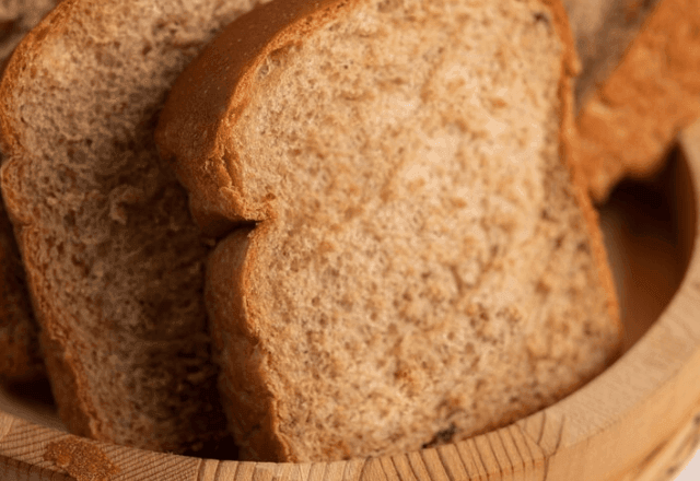 Imagem da noticia Pesquisa mostra que pães de forma têm álcool e podem comprometer teste do bafômetro; entenda