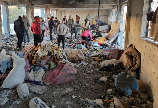 Imagem da noticia Número de mortos em bombardeios israelenses na Faixa de Gaza passa de 46 mil