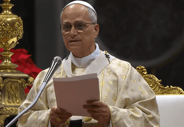 Imagem da noticia Em 1º sermão de Natal, Papa Leão XIV lamenta condições dos palestinos em Gaza