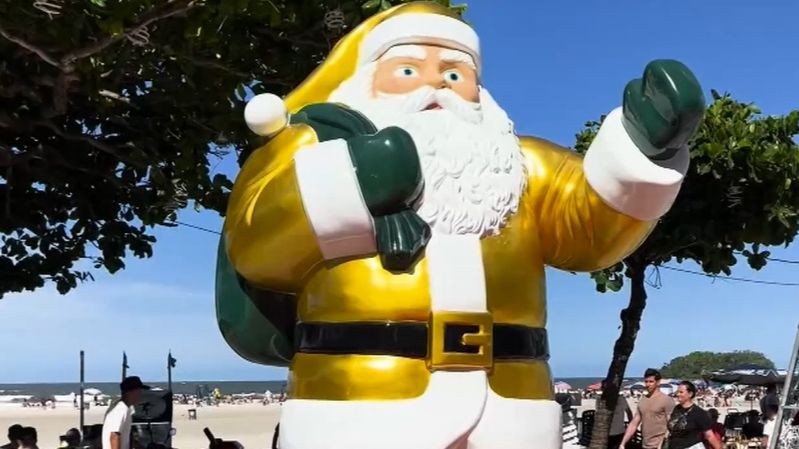 Imagem da noticia Decoração de Natal e Papai Noel verde e dourado provocam polêmica Balneário Camboriú (SC)