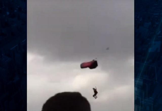 Imagem da noticia Paraquedista perde controle, cai e homem morre ao ser atingido