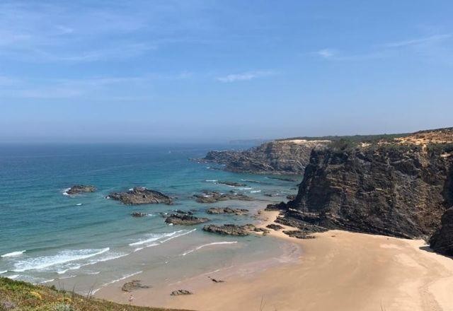 Imagem da noticia Descobrindo a Joia do Atlântico: O Parque Natural do Sudoeste Alentejano