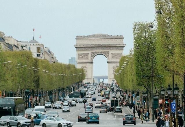 Imagem da noticia França passa a exigir certificado de vacinação em centros comerciais