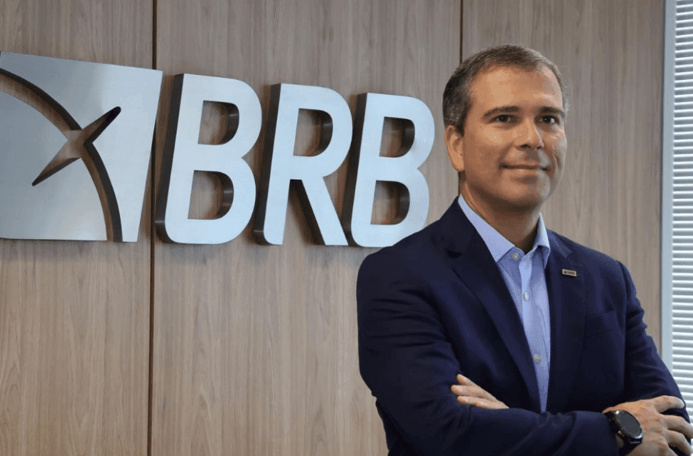 Imagem da noticia Prisão é absolutamente desnecessária, diz advogado de ex-presidente do BRB