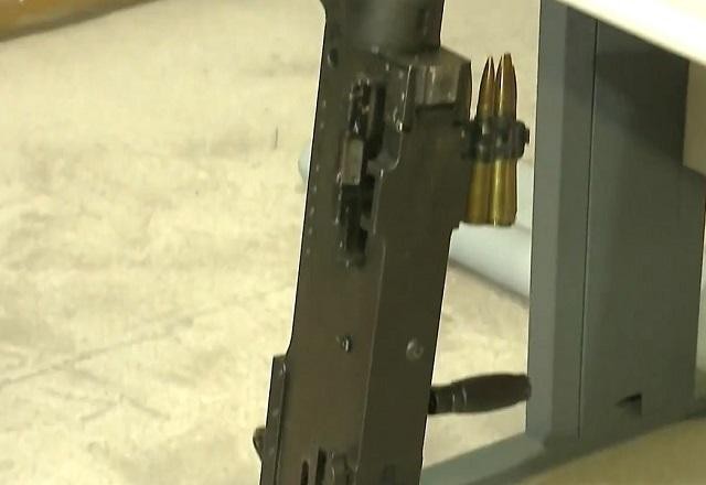 Imagem da noticia Metralhadoras roubadas de quartel foram oferecidas a facção do RJ