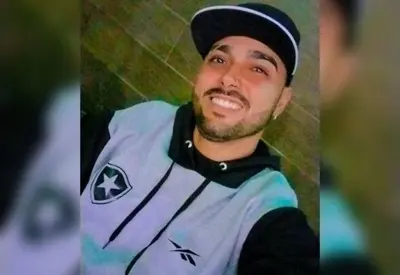 Gari morre enquanto trabalhava em coleta de lixo no Distrito Federal Gari morre enquanto trabalhava em coleta de lixo no Distrito Federal