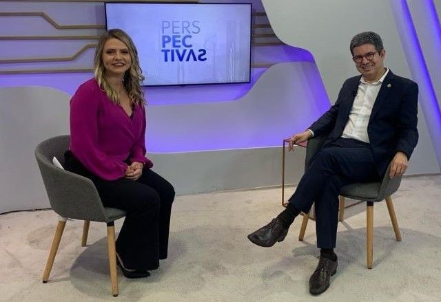 Imagem da noticia Randolfe Rodrigues fala ao Perspectivas sobre 8 de janeiro, Forças Armadas e conta de energia; assista