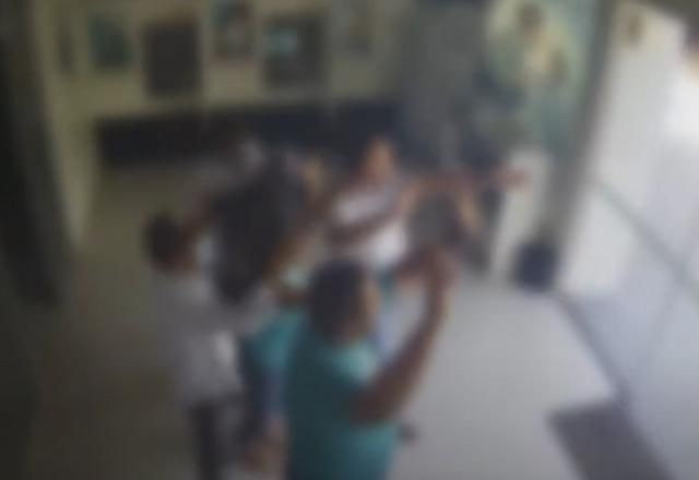 Imagem da noticia Criminosos invadem agência e fazem reféns no Mato Grosso