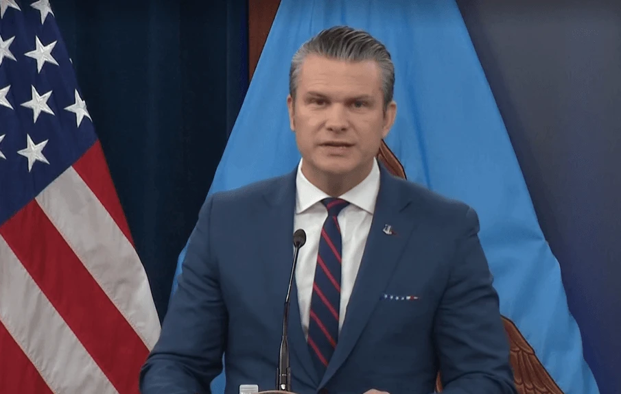 Imagem da noticia Objetivo dos ataques ao Irã não é mudança de regime, diz secretário de Defesa de Trump