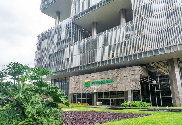 Imagem da noticia Petrobras confirma saída de Caio Paes e anuncia presidente interino