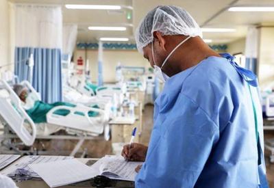 Câmara vota hoje projeto que libera recursos para piso da enfermagem Câmara vota hoje projeto que libera recursos para piso da enfermagem