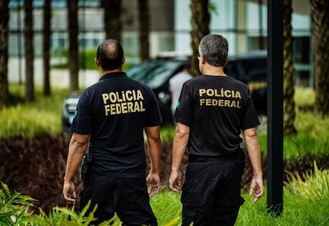 Imagem da noticia Concurso para cargos administrativos da PF encerra inscrições nesta quarta (21); salários chegam a R$ 11 mil