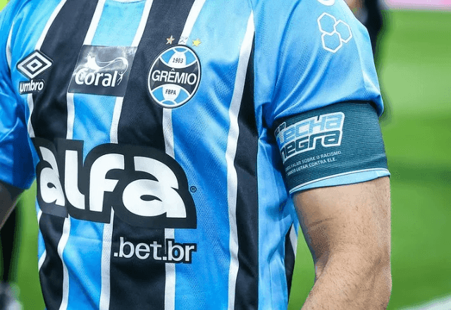 Imagem da noticia Polícia desarticula quadrilha que criou site falso da loja oficial do Grêmio