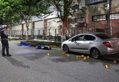 Polícia investiga execução no Recreio dos Bandeirantes, na zona oeste do Rio Polícia investiga execução no Recreio dos Bandeirantes, na zona oeste do Rio