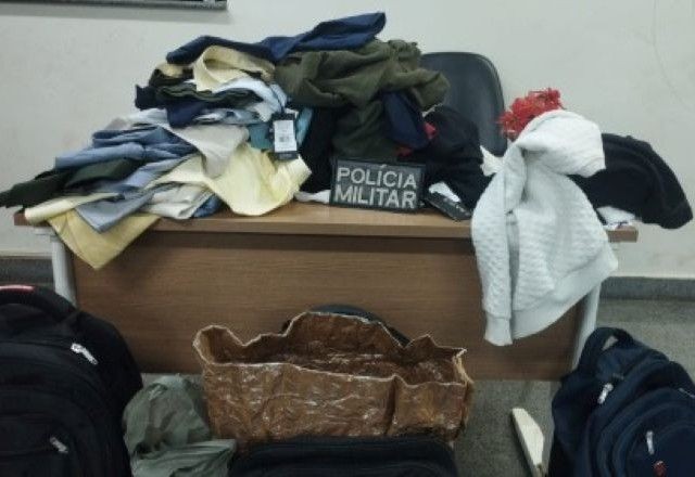 Imagem da noticia Suspeitos presos no DF furtavam lojas de shoppings em vários estados para revender peças em SP