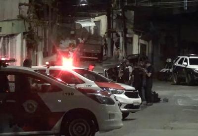 Homem é morto após evitar abordagem e trocar tiros com policiais Homem é morto após evitar abordagem e trocar tiros com policiais